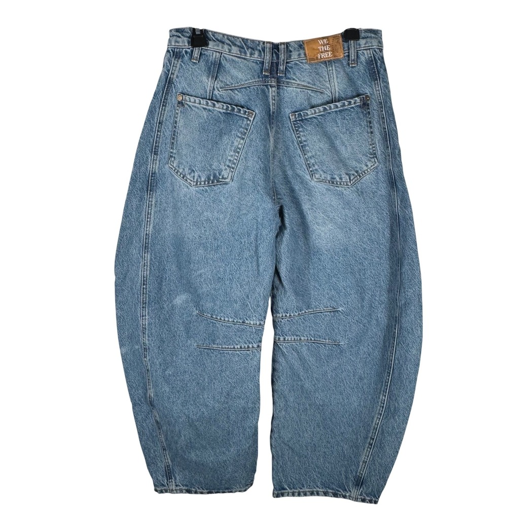 We The Free Lucky You Mid Rise Barrel Jeans Womens 27 Light Wash Blue Curved Leg - Picture 8 of 9